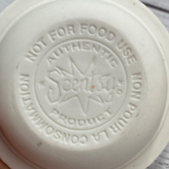 Scentsy Plug In Wax Warmer In White Textured with Light Holes - Picture 8 of 11